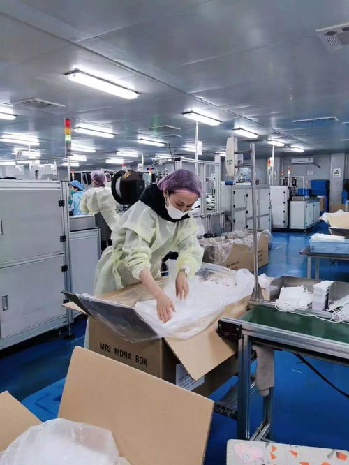 这些平凡而具体的中国人，才是最好的克毒武器︱人间世